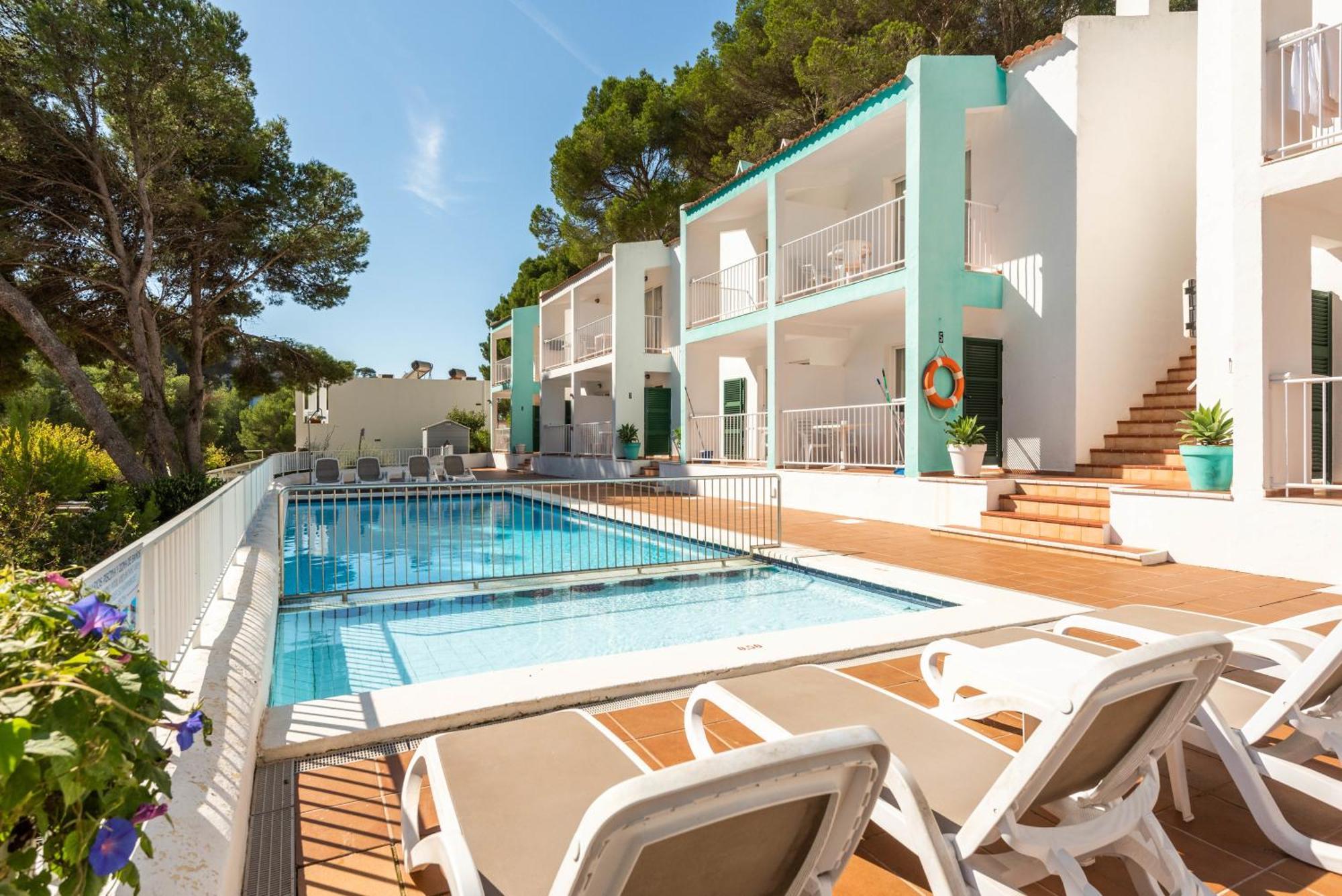 Apartamentos Alta Galdana Playa 卡拉加尔达纳 外观 照片