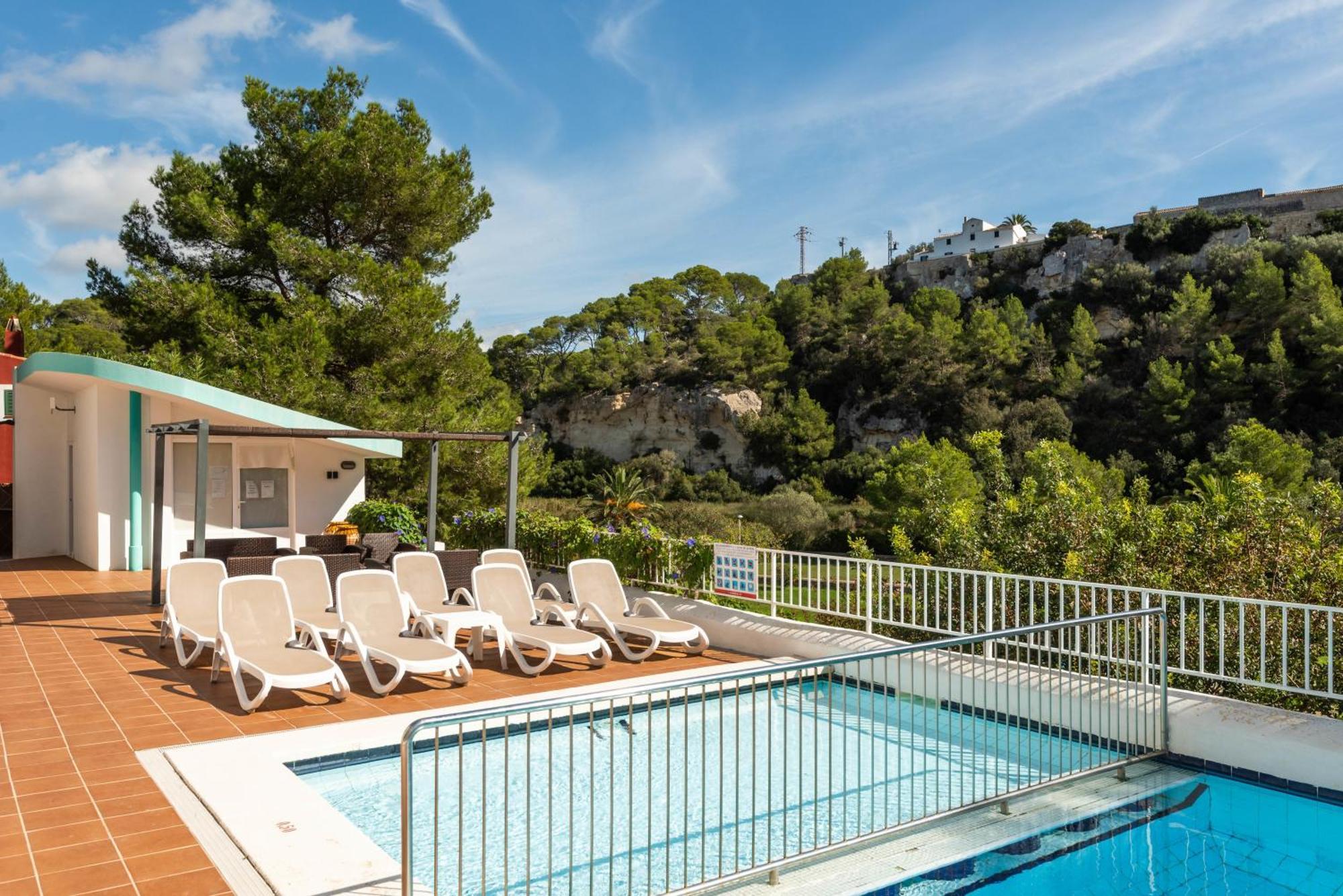Apartamentos Alta Galdana Playa 卡拉加尔达纳 外观 照片