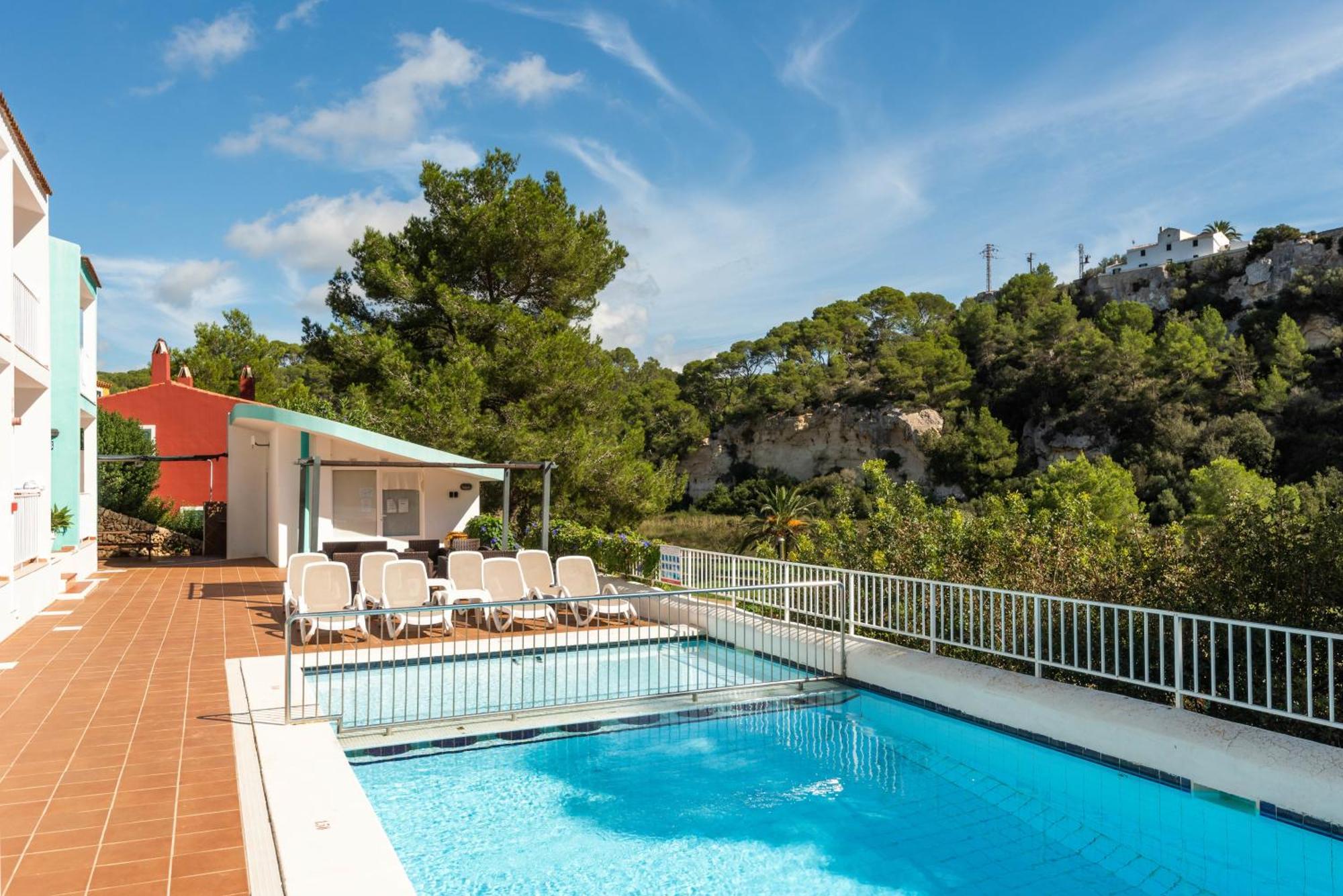 Apartamentos Alta Galdana Playa 卡拉加尔达纳 外观 照片