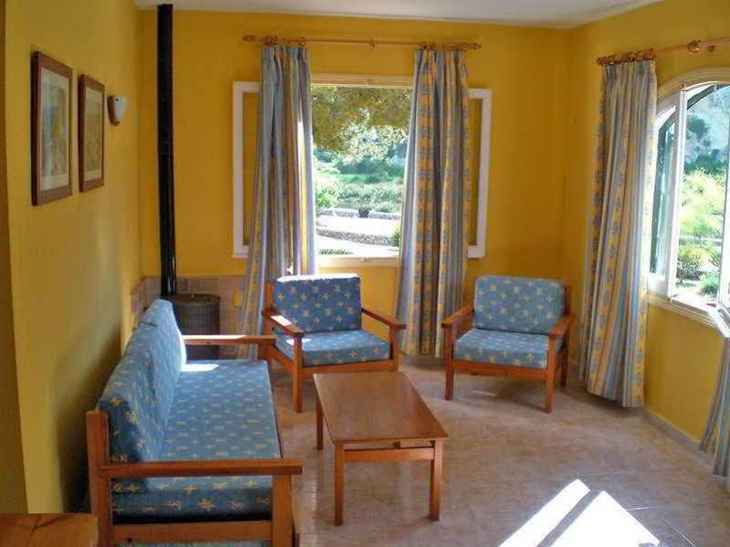 Apartamentos Alta Galdana Playa 卡拉加尔达纳 外观 照片